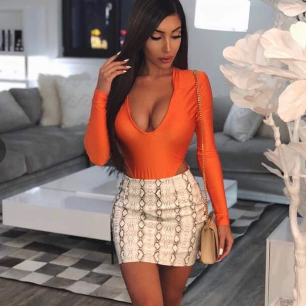 fashion nova snakeskin skirt